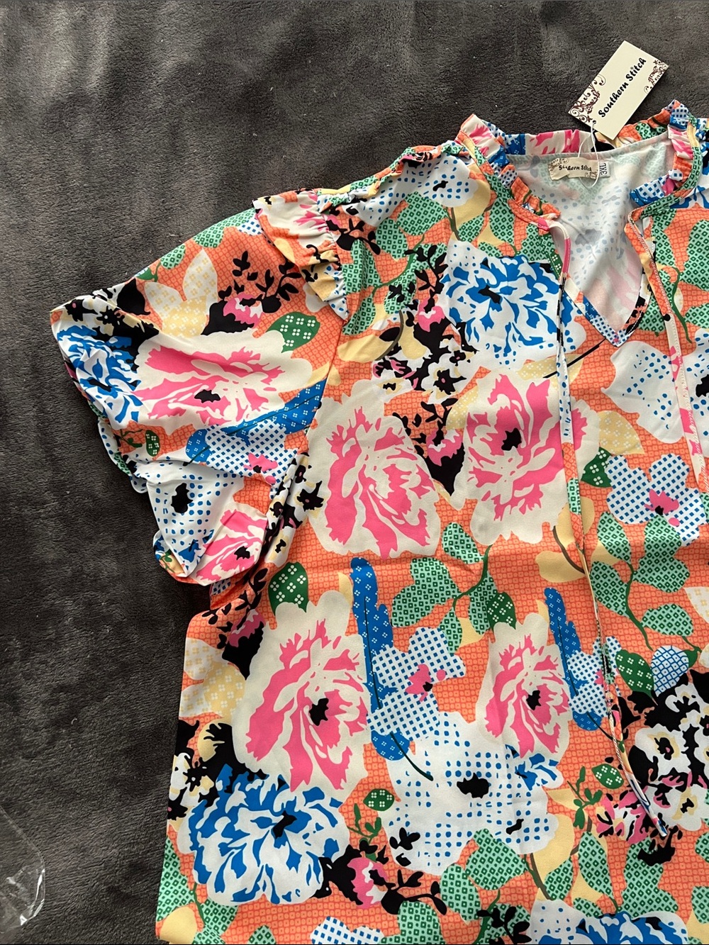 NWT $28 3XL Women’s Abstract Floral V-Neck Short Sleeve Top Multicolor XXXL New